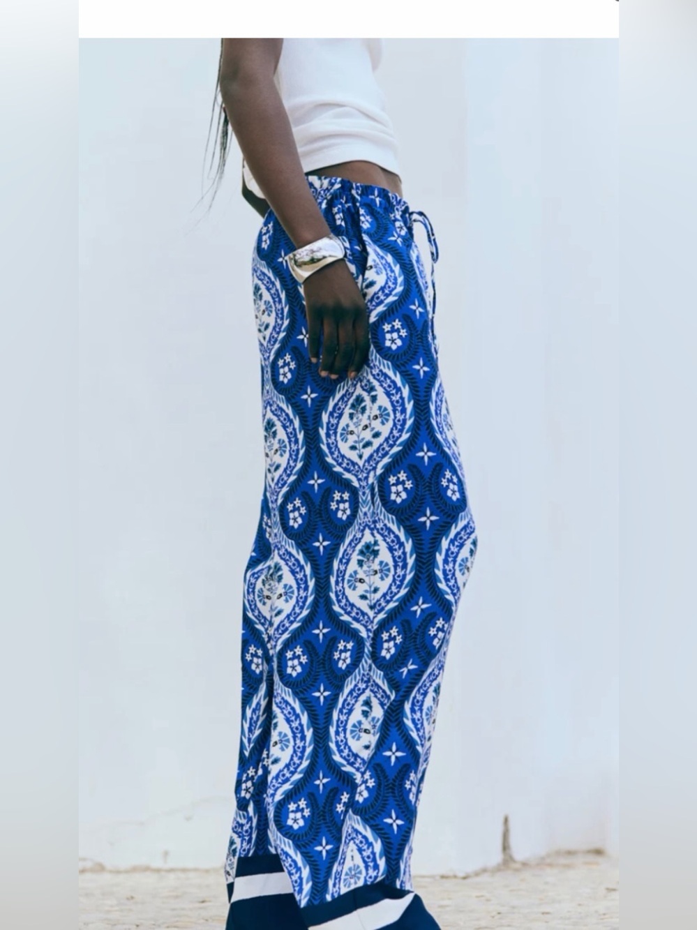 H&M Women’s Blue White Printed Wide Leg Pants Size L Drawstring Elastic Waist